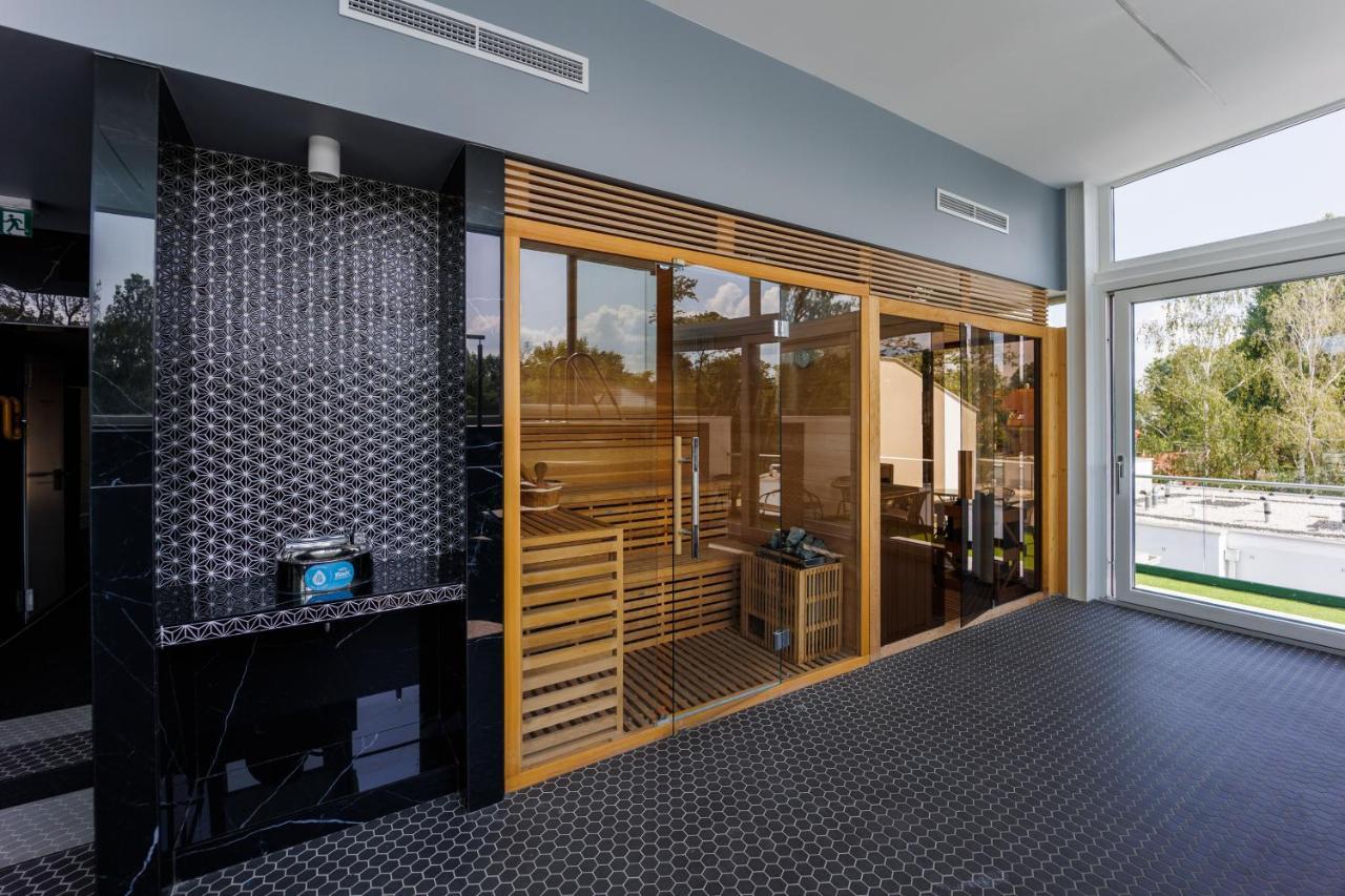 Villa Bauhaus Penthouse Wellness Apartman Siofok Luaran gambar