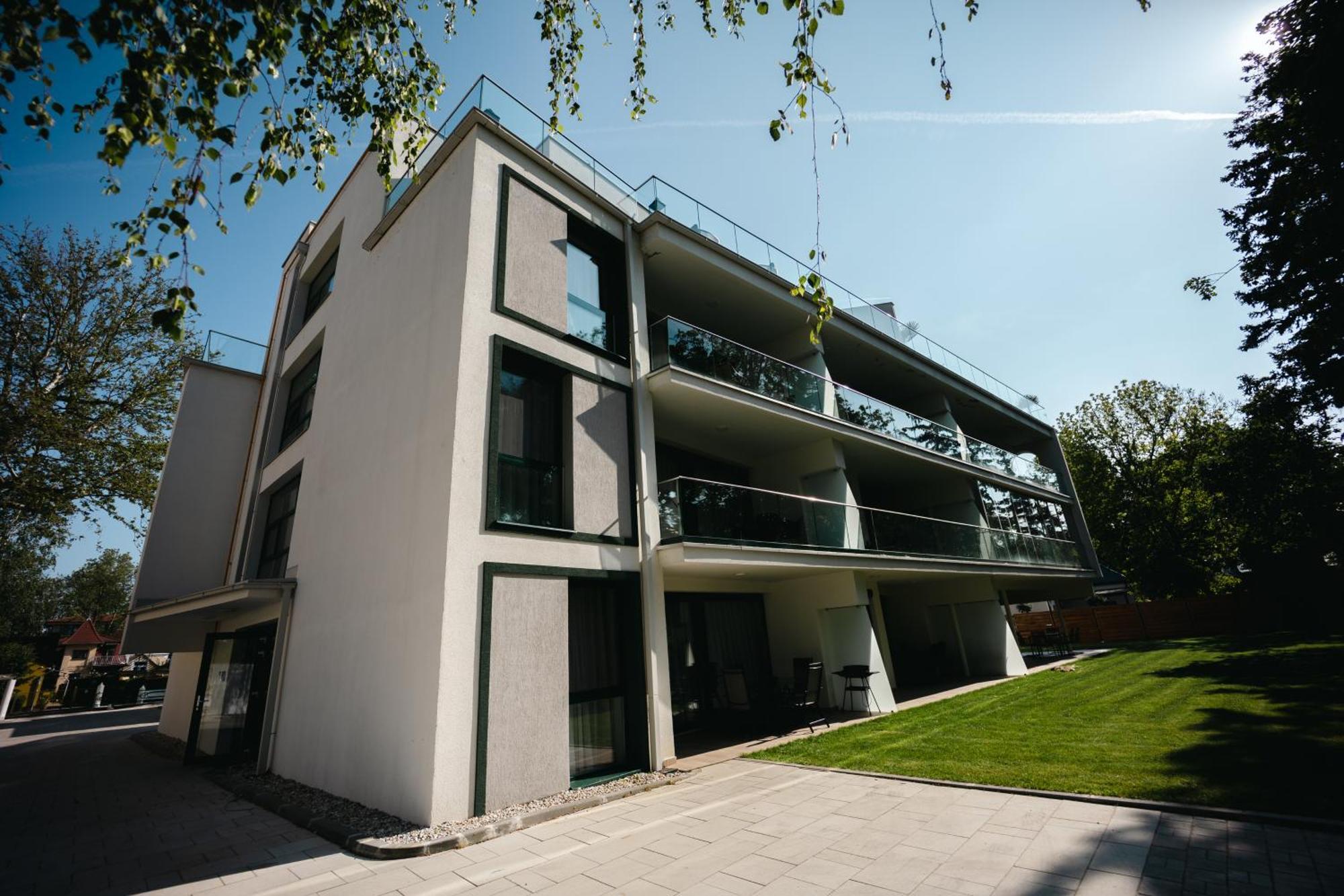 Villa Bauhaus Penthouse Wellness Apartman Siofok Luaran gambar